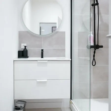 Joli Chaleureux Centre - 2 Personnes Apartment *