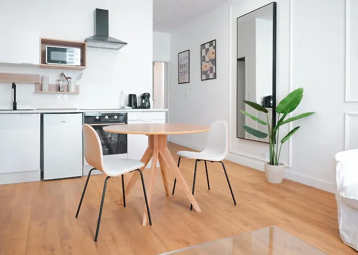 Joli Chaleureux Centre - 2 Personnes Апартаменты