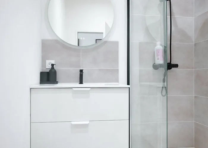 Daire Joli Chaleureux Centre - 2 Personnes *